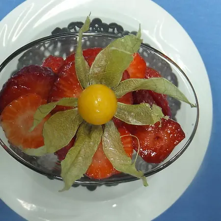 Marbella Konukevi
